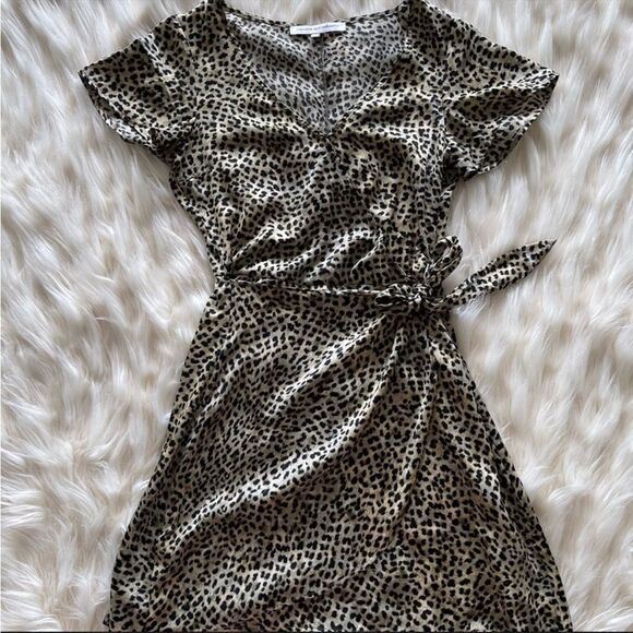 Cupcakes & cashmere leopard print wrap dress M - Picture 5 of 11
